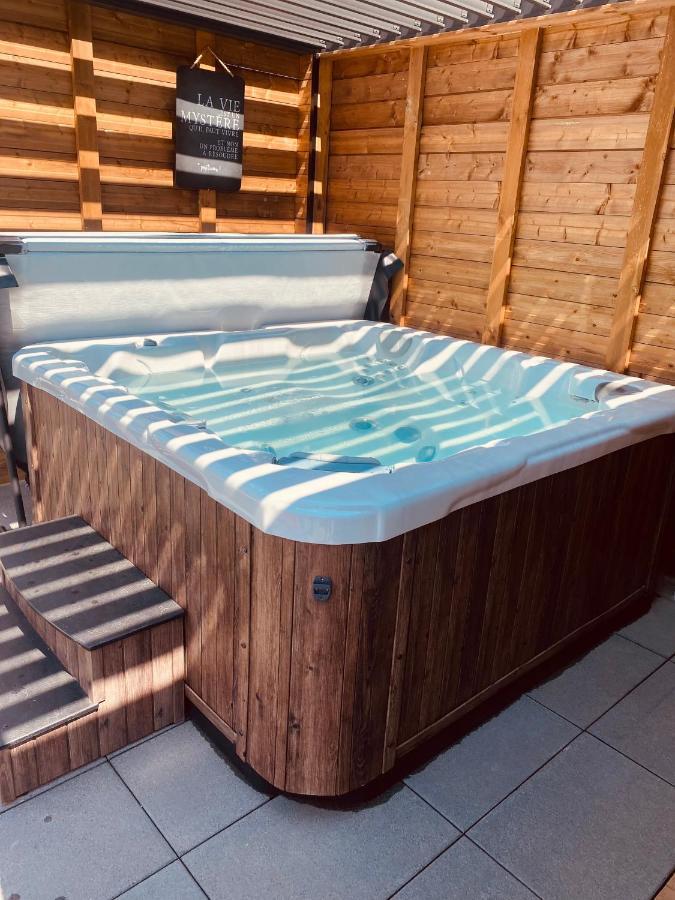 Mini Love Room Jacuzzi Privatif Urimenil Екстер'єр фото